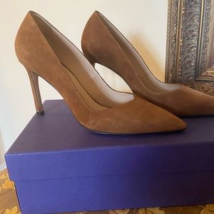 Stuart Weitzman shoes, never worn, with box, sack bag